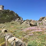 Claude Et Marie-france Apartamento Alata
