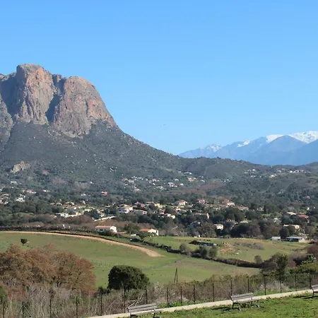 Claude Et Marie-france Lejlighed