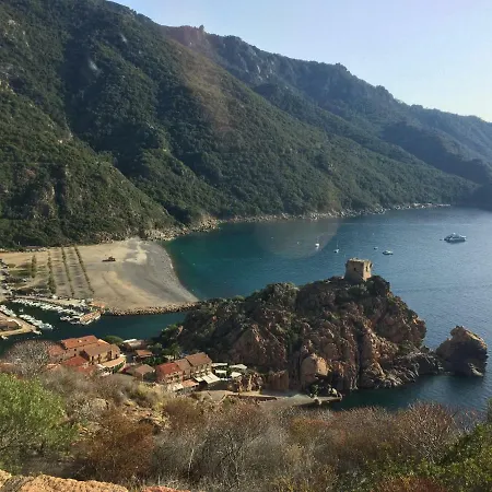 Claude Et Marie-france Lejlighed