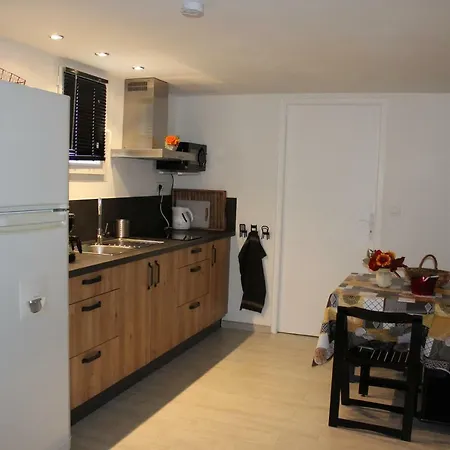 Claude Et Marie-france Lägenhet Alata