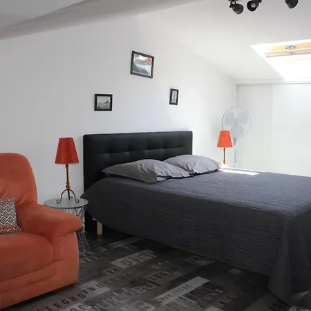 Claude Et Marie-france *