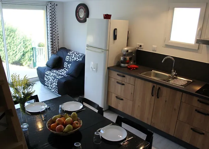 Claude Et Marie-france Alata