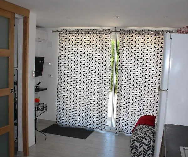 Claude Et Marie-france